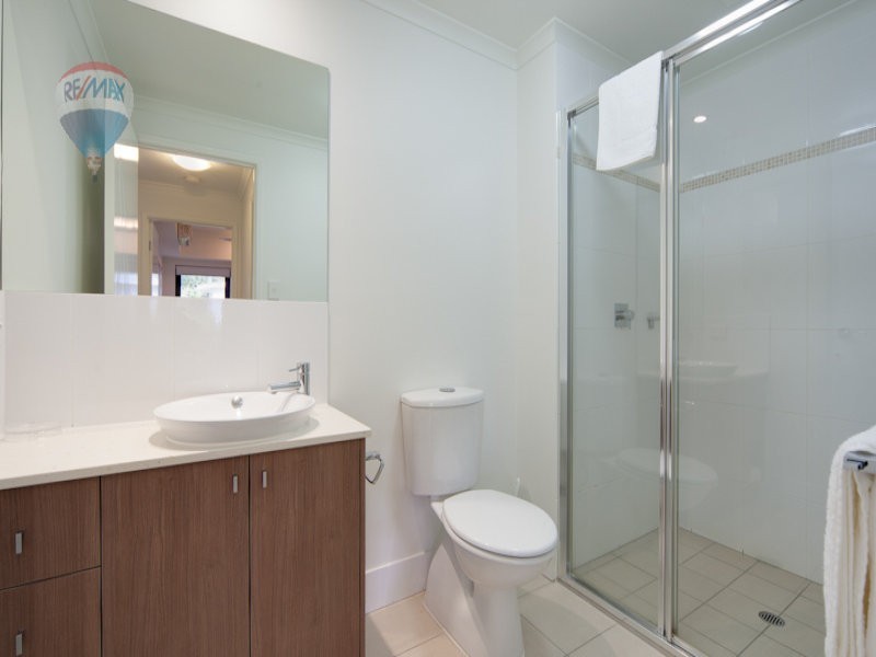 3/2 Oliva Street, Palm Cove QLD 4879