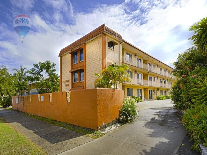 28/324 Sheridan Street, Cairns North QLD 4870