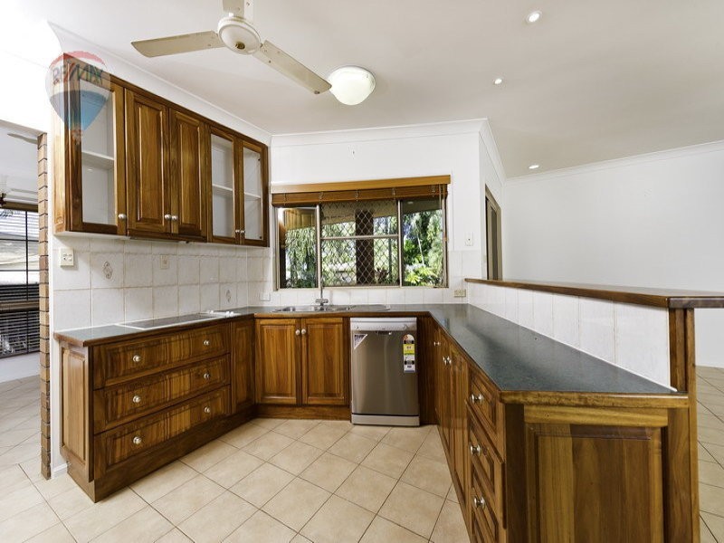 3 Caesar Street, Bentley Park QLD 4869