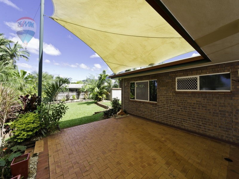 3 Caesar Street, Bentley Park QLD 4869