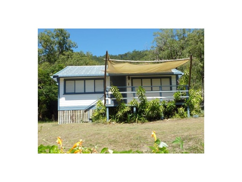 6 Sandpiper Street, East Trinity QLD 4871