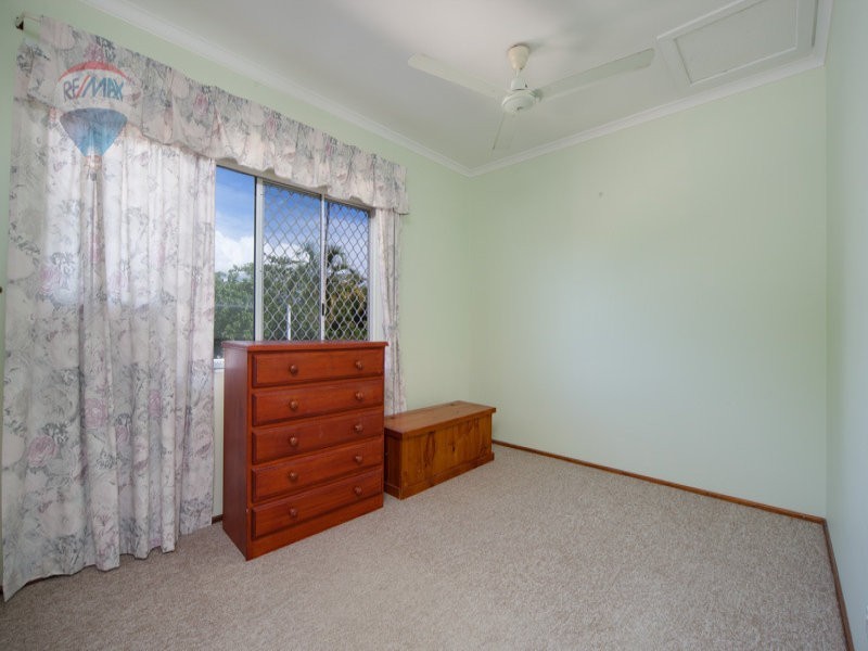 2/21 Fairweather Street, Yorkeys Knob QLD 4878