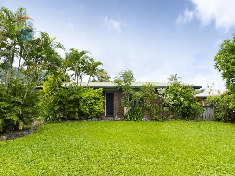 12 Iona Close, Edge Hill QLD 4870