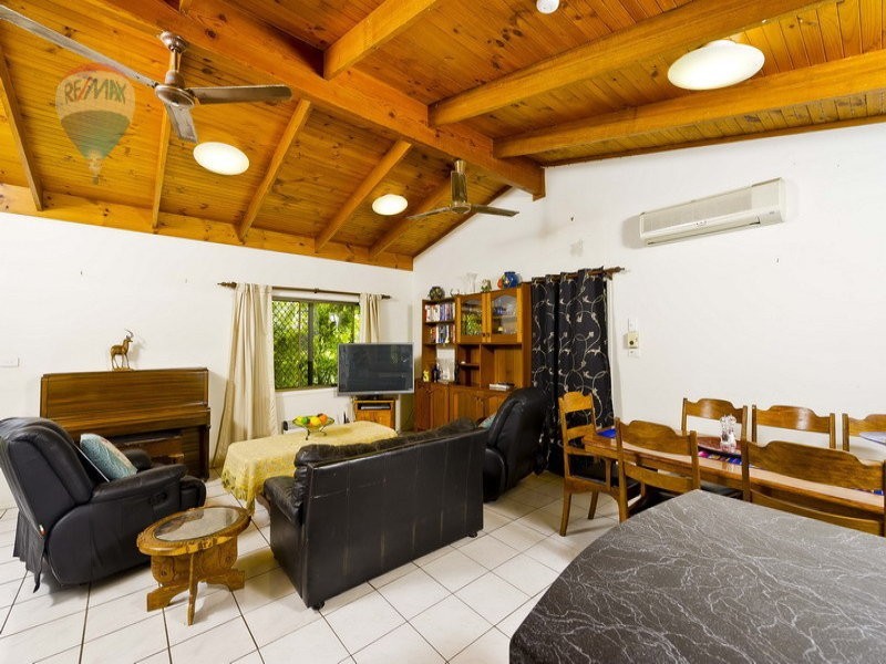 12 Iona Close, Edge Hill QLD 4870