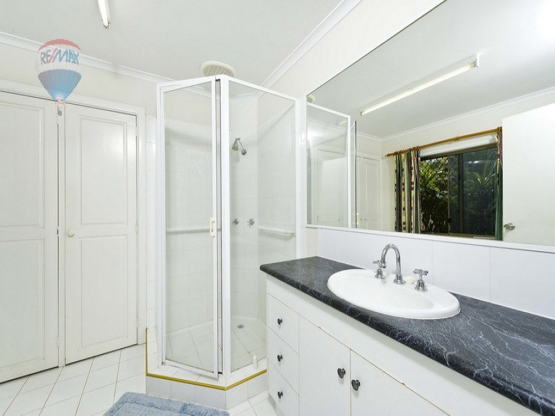 12 Iona Close, Edge Hill QLD 4870