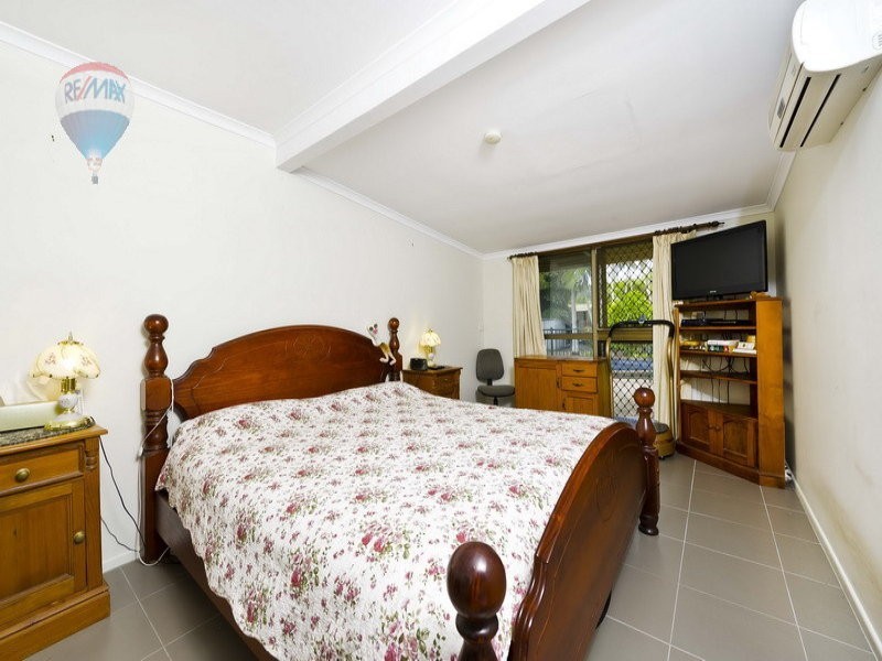 12 Iona Close, Edge Hill QLD 4870