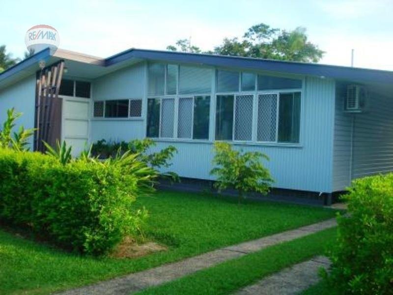 143 Greenslopes Street, Edge Hill QLD 4870