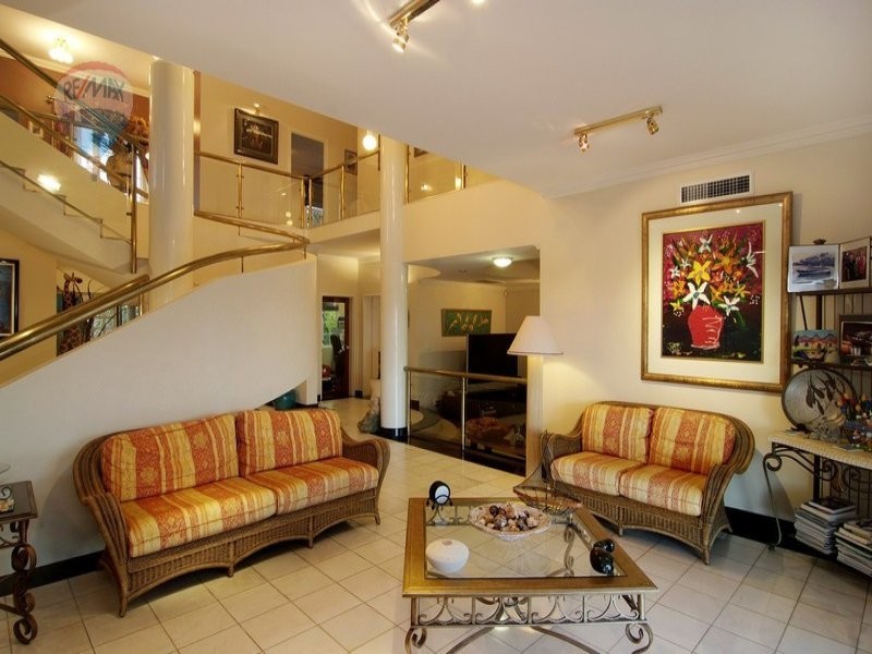 58 Koppen Terrace, Mooroobool QLD 4870