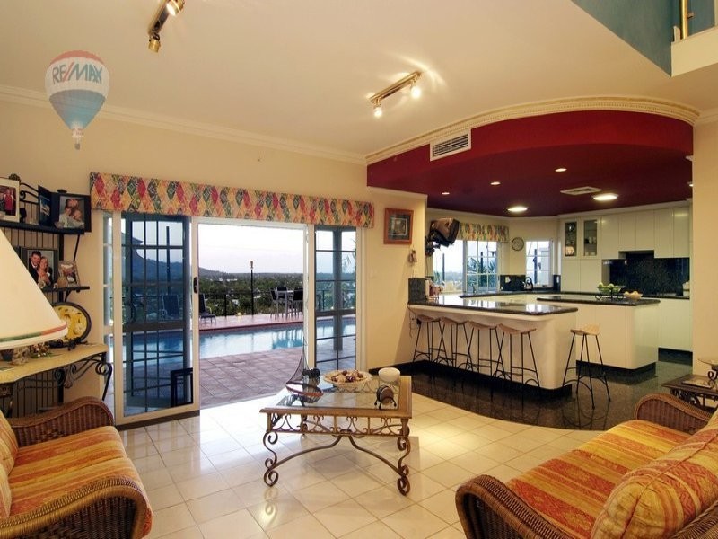 58 Koppen Terrace, Mooroobool QLD 4870