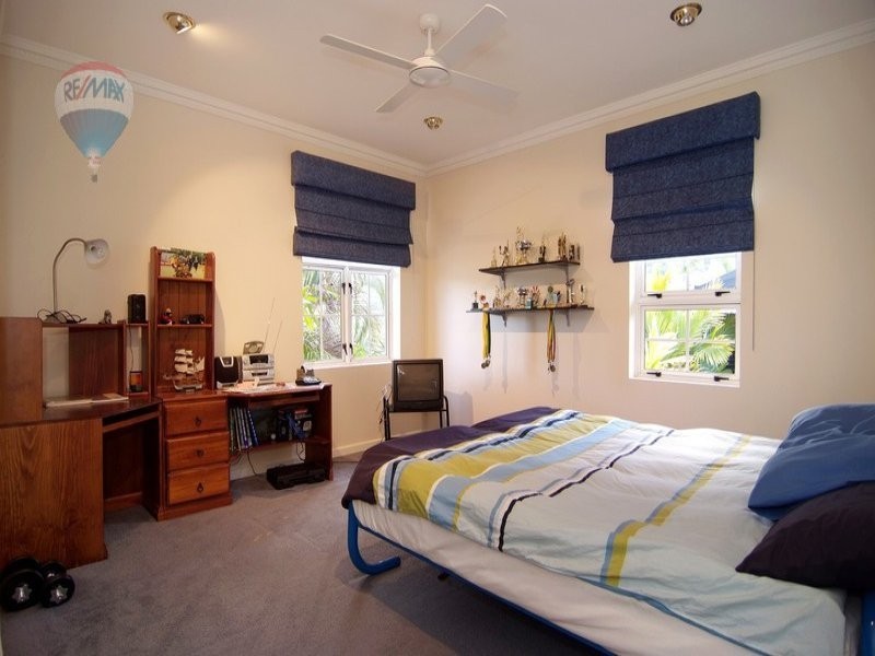 58 Koppen Terrace, Mooroobool QLD 4870
