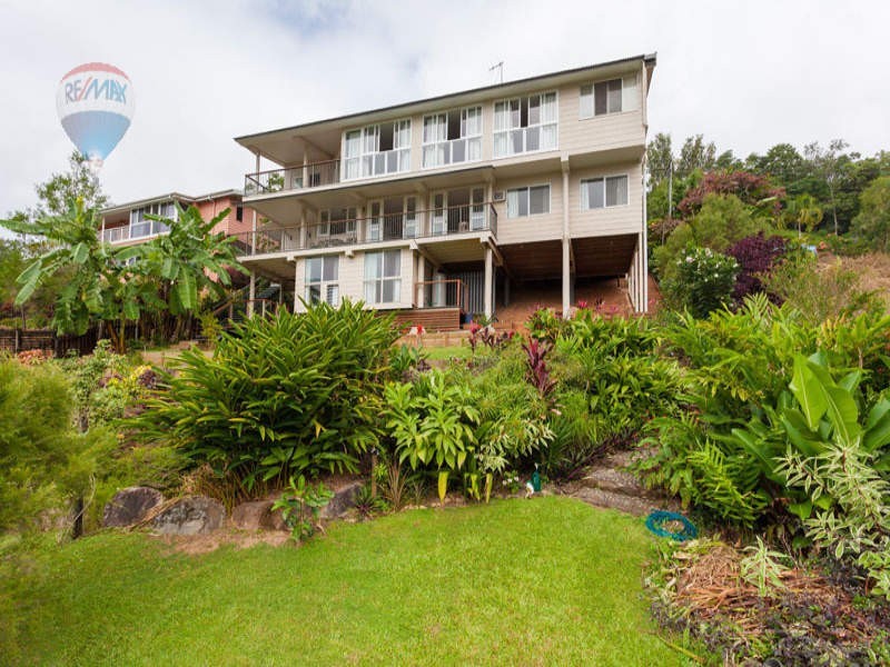 252 Toogood Road, Bayview Heights QLD 4868