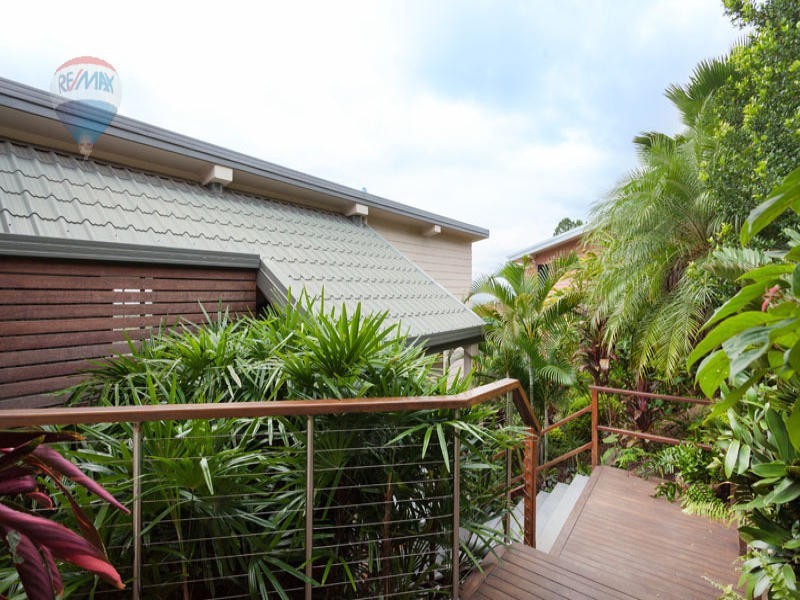 252 Toogood Road, Bayview Heights QLD 4868