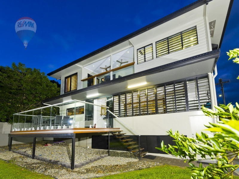 23 Mullins Street, Whitfield QLD 4870