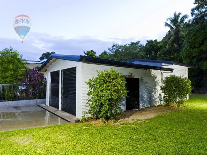23 Mullins Street, Whitfield QLD 4870