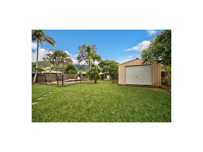 9 Lenora Close, Bayview Heights QLD 4868