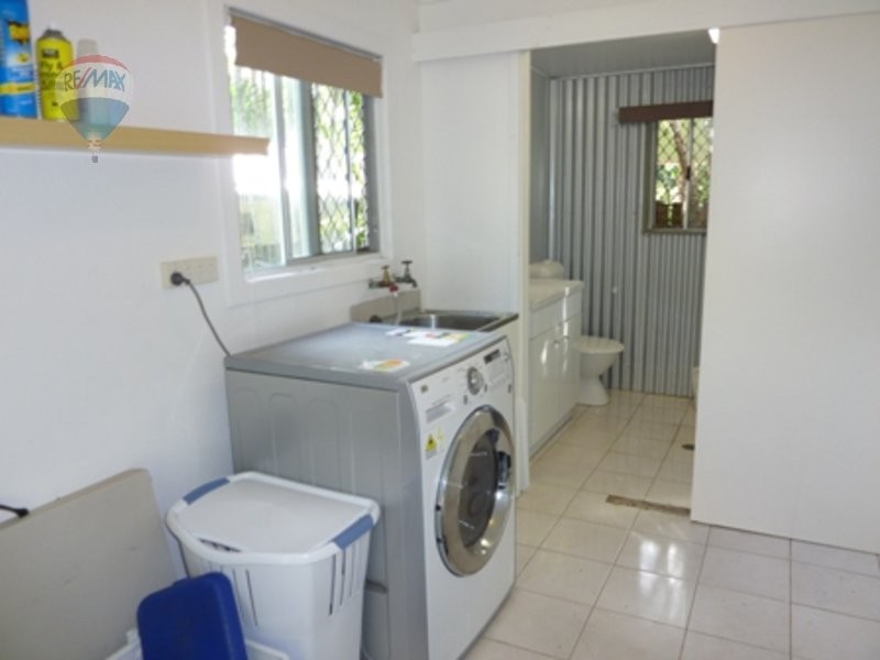 2405 Esplanade, East Trinity QLD 4871