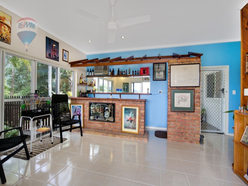 25 Barellan Close, Caravonica QLD 4878