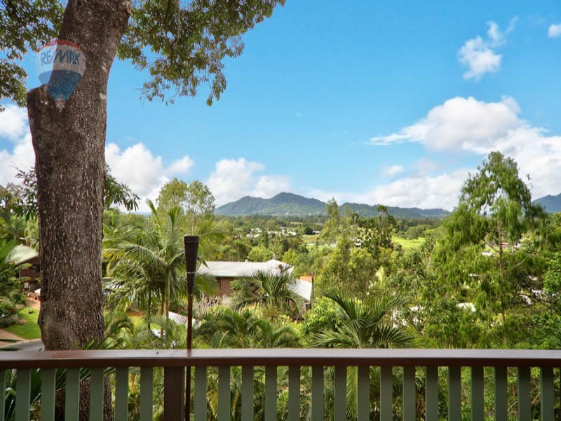 25 Barellan Close, Caravonica QLD 4878