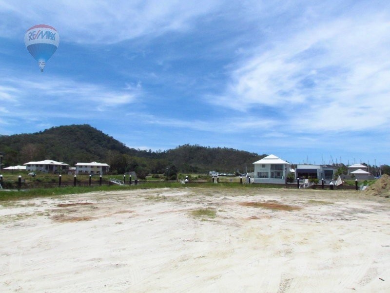 25/14 Ragamuffin Quay, Trinity Park QLD 4879