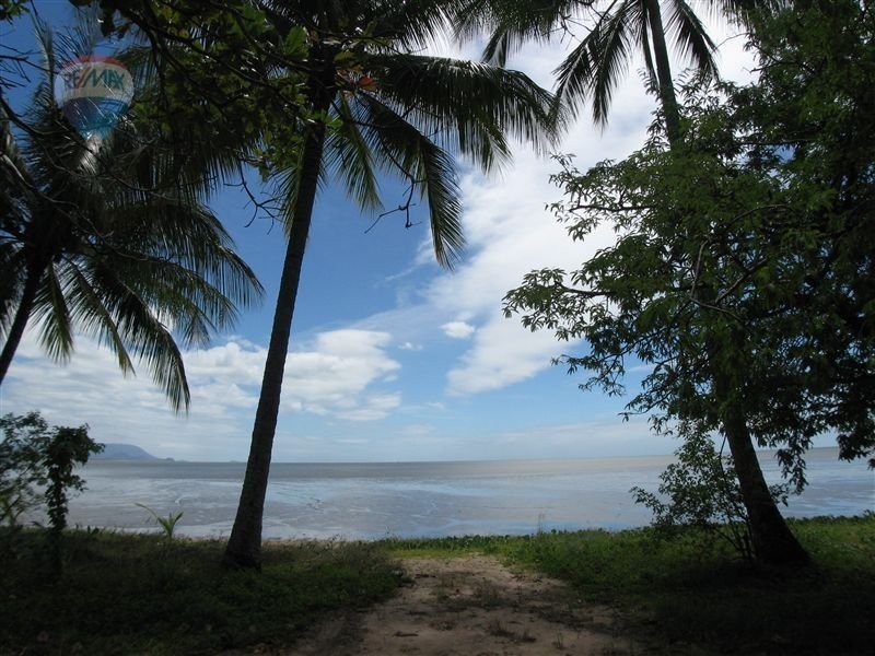 10 Sandpiper Street, East Trinity QLD 4871