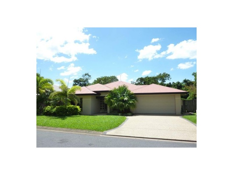 39 Chesterfield Close, Brinsmead QLD 4870