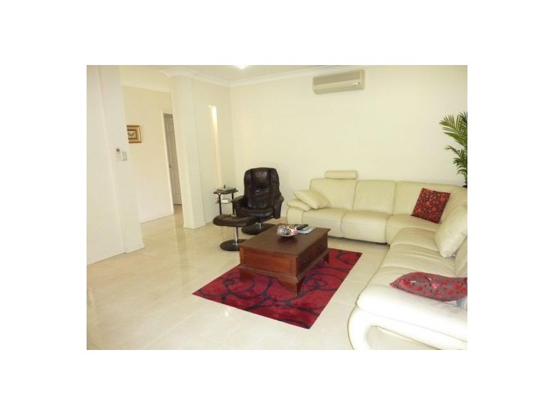 39 Chesterfield Close, Brinsmead QLD 4870