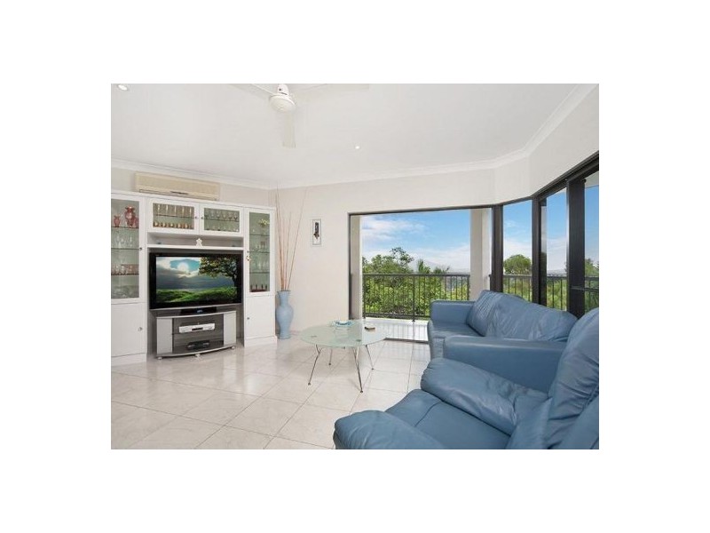 4 Knott Court, Whitfield QLD 4870