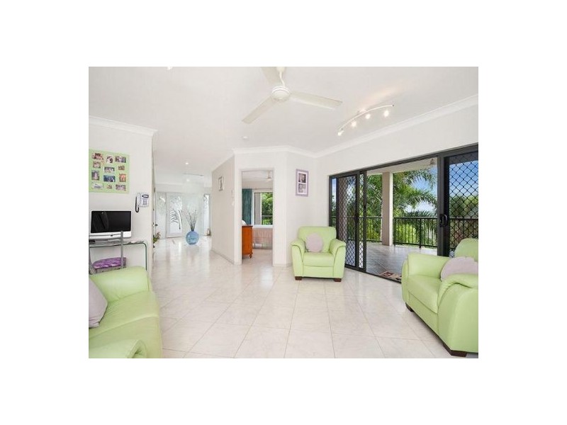 4 Knott Court, Whitfield QLD 4870