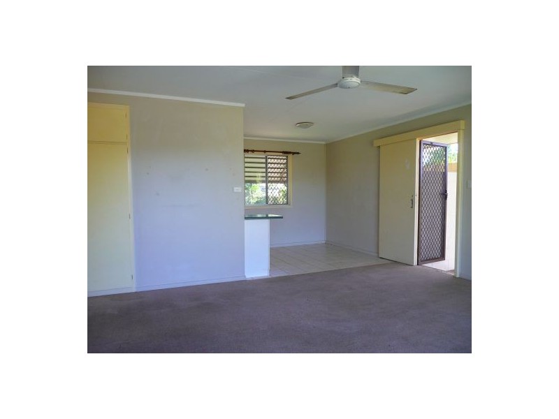 23 Cominos Place, Manunda QLD 4870