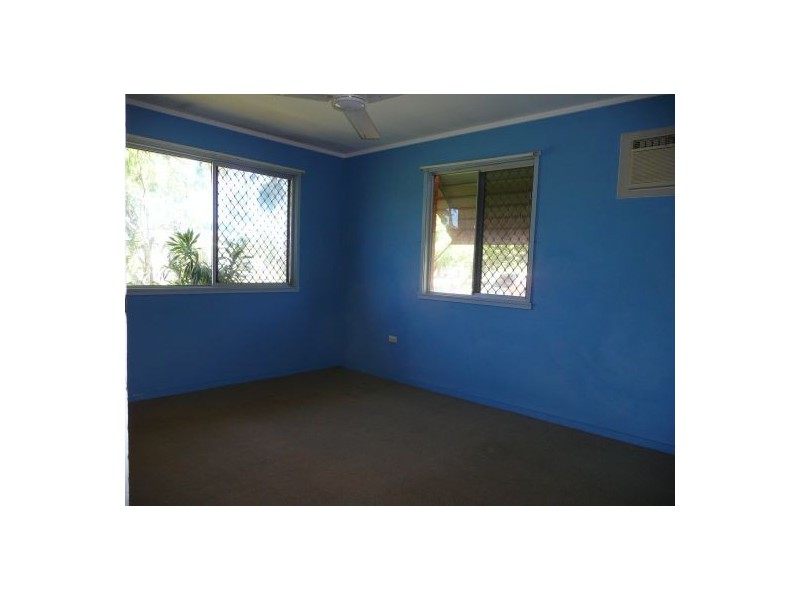 23 Cominos Place, Manunda QLD 4870