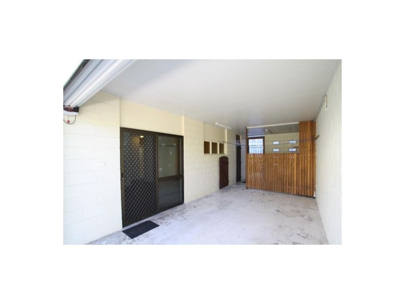 23 Douglas Street, Manunda QLD 4870