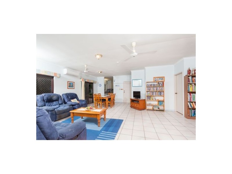 1 Matheson Drive, Brinsmead QLD 4870