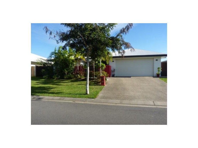 33 Fossilbrook Bend, Trinity Park QLD 4879