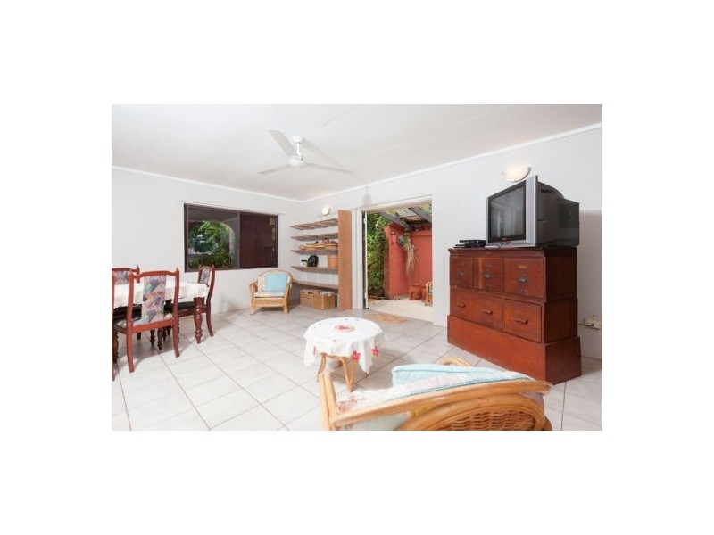 6-8 Dandaloo Street, Bayview Heights QLD 4868