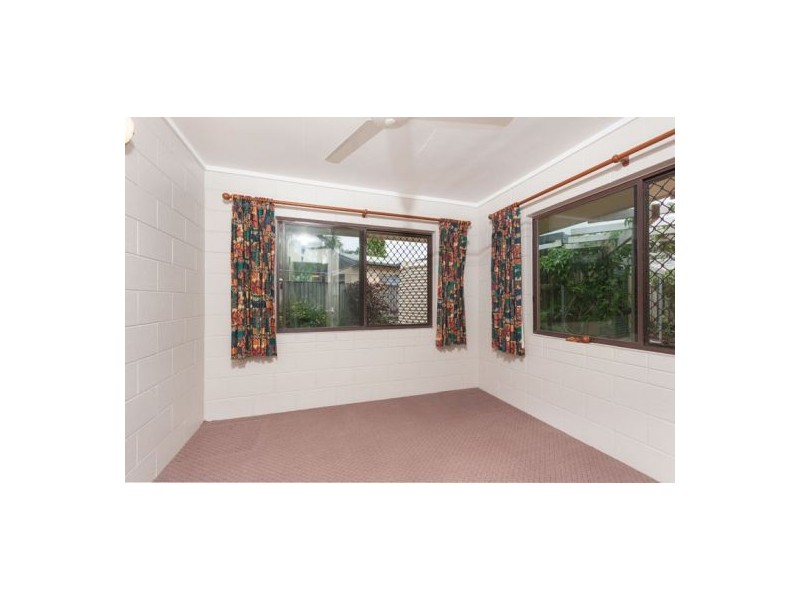 6-8 Dandaloo Street, Bayview Heights QLD 4868