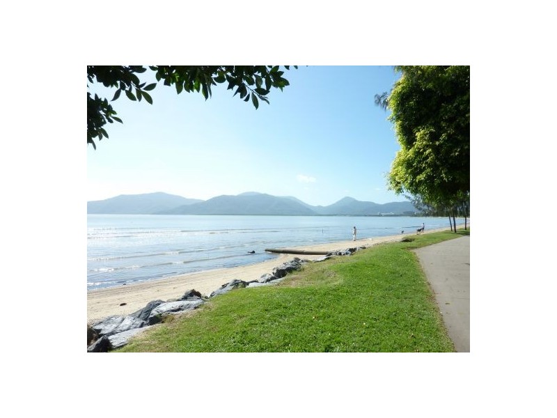 19/350 Sheridan Street, Cairns North QLD 4870