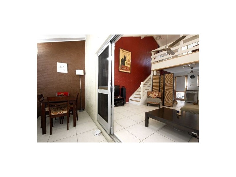 6/5 Crathern Close, Edge Hill QLD 4870