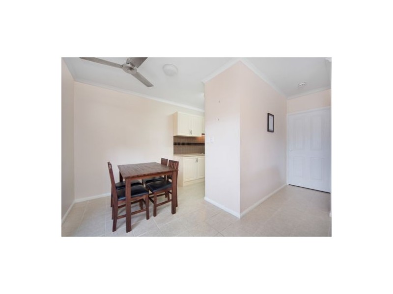 4/8 Grantala Street, Manoora QLD 4870