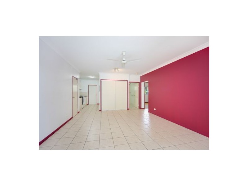 10/3-9 Stratford Parade, Stratford QLD 4870