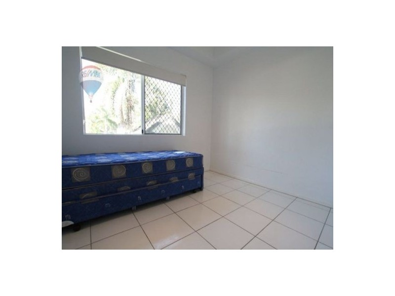 5/25 Digger Street, Cairns North QLD 4870