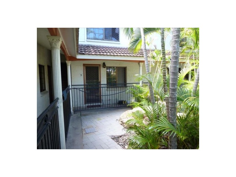 9/350 Sheridan Street, Cairns North QLD 4870