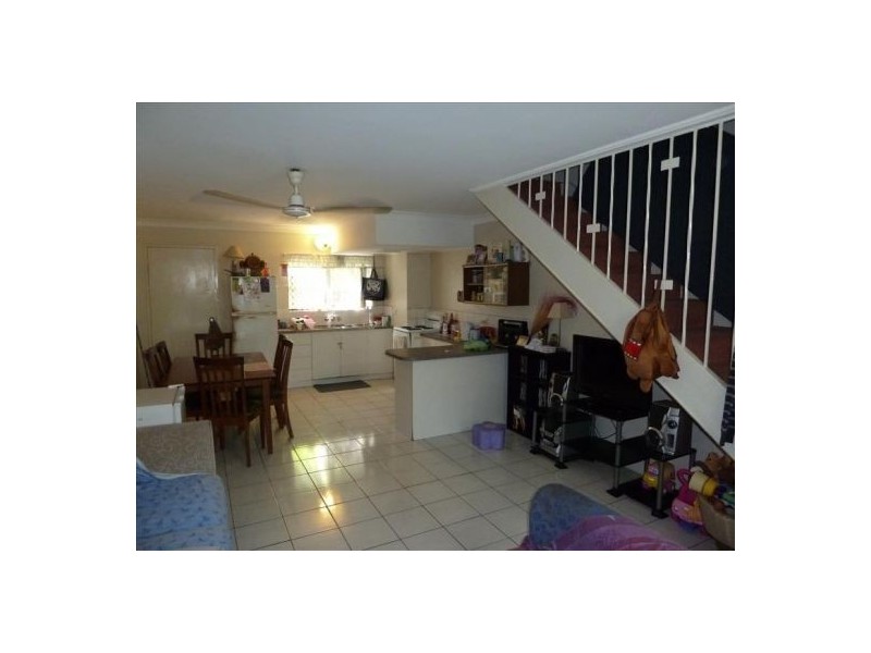 9/350 Sheridan Street, Cairns North QLD 4870