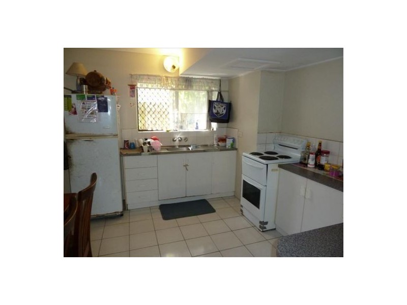 9/350 Sheridan Street, Cairns North QLD 4870