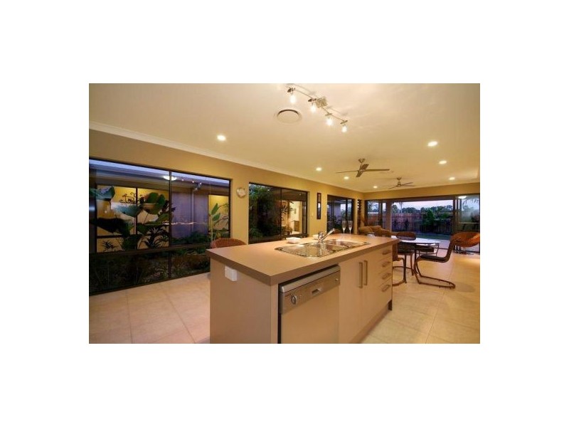 24 Selwyn Circuit, Trinity Park QLD 4879