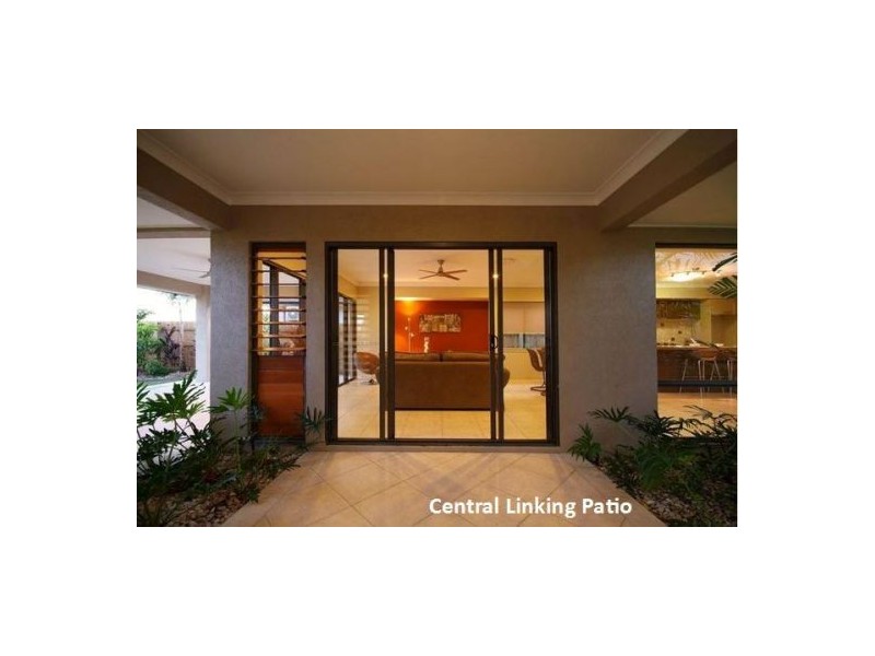 24 Selwyn Circuit, Trinity Park QLD 4879