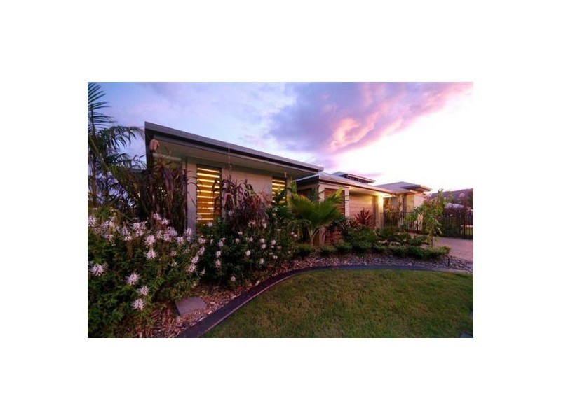 24 Selwyn Circuit, Trinity Park QLD 4879