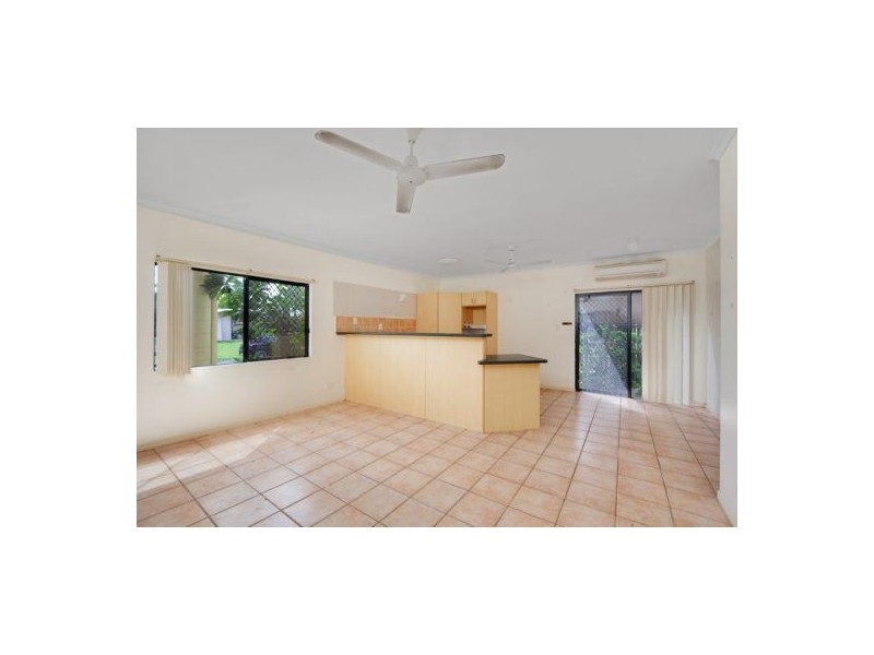 5 Rafferty Street, White Rock QLD 4868