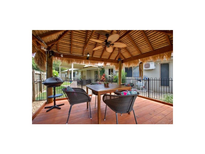 34 Altona Street, Bentley Park QLD 4869