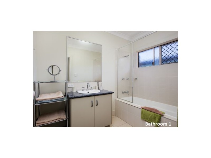 34 Altona Street, Bentley Park QLD 4869