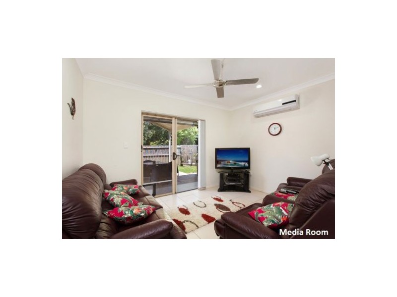 34 Altona Street, Bentley Park QLD 4869